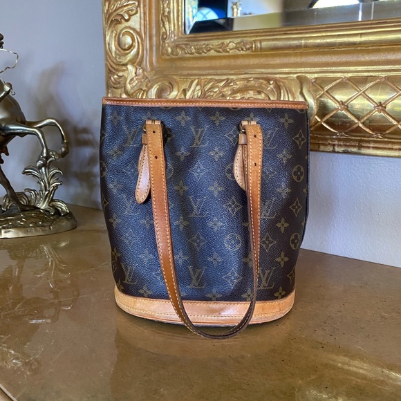 Louis Vuitton bag - Picture 7 of 8